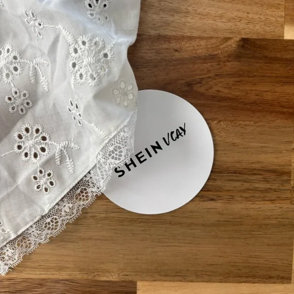 NWT SHEIN Eyelet Top - Picture 5 of 6